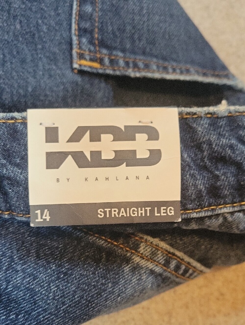 KBB by Kahlana High Rise Straight-Leg Two Tone Denim Cotton Jeans Size 14 NWT - Picture 12 of 13